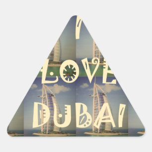 Sticker Triangulaire Iconic Dubai : "I Love Dubai" Vector Graphisme