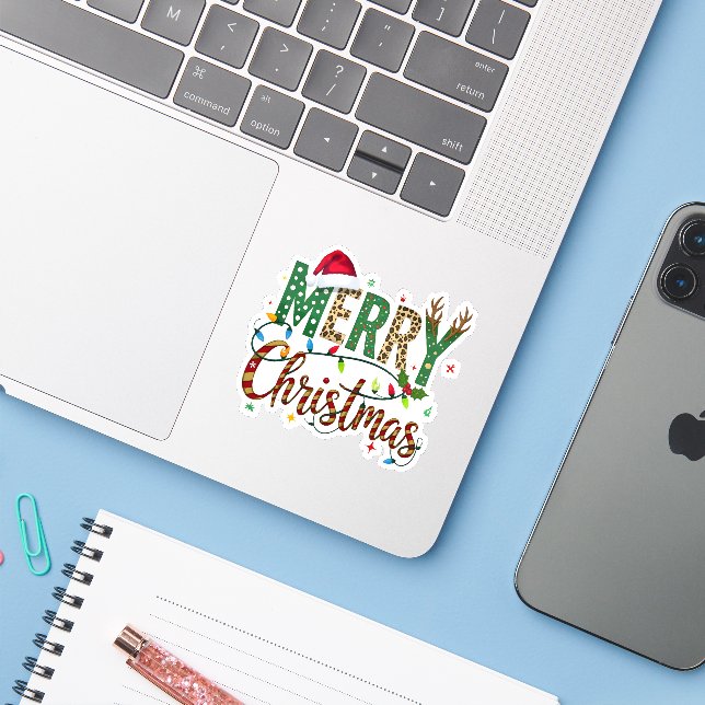Sticker Wild & Whimsical Merry Christmas Leopard Print  (Ordinateur portable avec iPhone)
