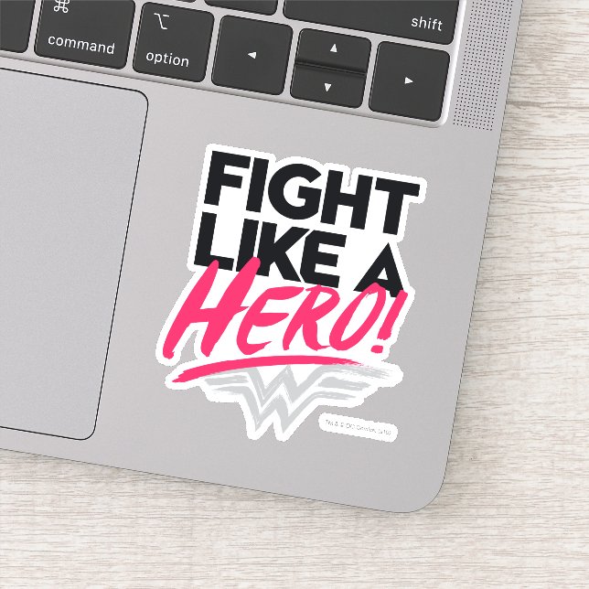 Sticker Wonder Woman - Combattre Comme Un Héros (Détail)