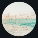 Stickers De Faveur Mariage De Plage<br><div class="desc">Belle scène de la plage design mariage stickers de faveur imprimé avec "Happily ever après" ou une autre citation de votre choix,  noms et date mariage.</div>