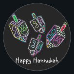 Stickers Dreidel, Dreidel, Dreidel<br><div class="desc">Illustration graphique d'un Hannukah dreidels aux couleurs vives. Éclaircissez vos vacances avec ce design coloré.</div>