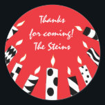 Stickers Hanoukka (1 1/2" ou 3") Bougies rouges/ba<br><div class="desc">Personnalisez en changeant la taille, le style, la couleur et le libellé de la police. Autant d'utilisations : autocollants cadeau, autocollants Merci sur les sacs à gâteaux, toppers de gâteaux (bâton sur le carton lourd, autocollant découpé, cure-dents à ruban sur le dos du carton), ou que diriez-vous des étiquettes cadeaux...</div>