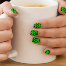 Black & Green St Patrick's Day Shamrock Motif