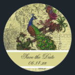 Stickers vintage Peacock Enregistrer la date ronde<br><div class="desc">Conception Peacock vintage enregistrer la date ronde autocollants personnalisables,  facile à customiser avec votre mariage ou la date de l'événement. Nous avons le design paon vintage assorti sur les invitations de mariage,  les cartes RSVP,  les étiquettes de adresse,  des notes de remerciement,  et bien plus encore.</div>