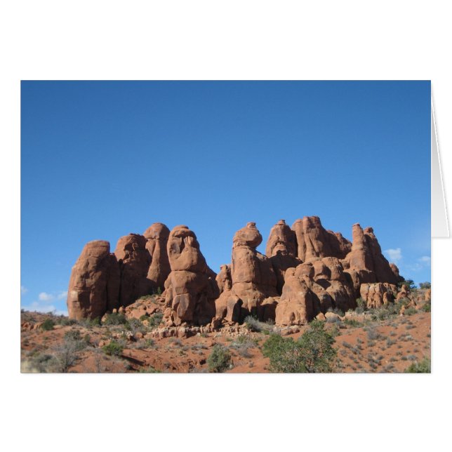 Strange Hills (Devant horizontal)