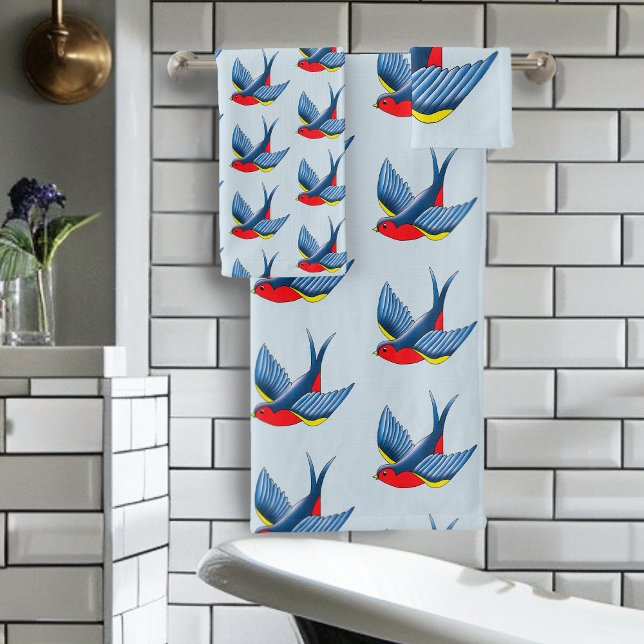 Style de tatouage d'oiseau hirondelle traditionnel (Créateur téléchargé)