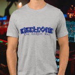 Style électronique bleu PCB style le gadget homme<br><div class="desc">Un t-shirt bleu de style simple électronique imprimé de carte à circuits imprimés. Le graphisme dit "Électronique". Slogan under lit actuellement l'homme du gadget ou peut être personnalisé pour votre propre message si vous préférez. Grand cadeau pour les ingénieurs en électronique, les ingénieurs en informatique et pour toute personne qui...</div>
