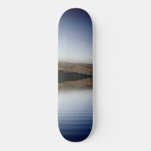 STYLE ET CONCEPTION DE PLANCHE À ROULETTE