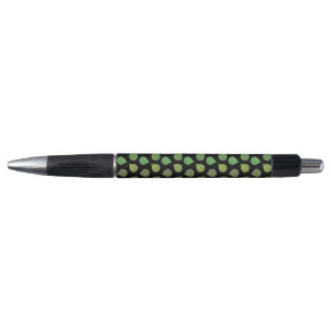 Stylo à encre noire aux feuilles vertes d'arbre de