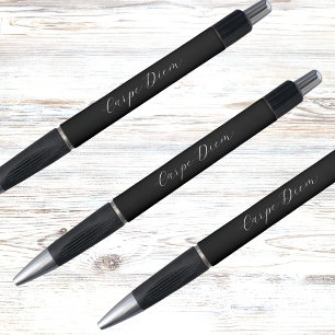 Stylo Écriture de slogan de devise en blanc noir