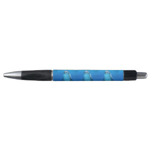 Stylo Le dauphin de Bottlenose regarde l'appareil-photo