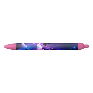 Stylo Noir Arrière - plan avec papillons de nuit
