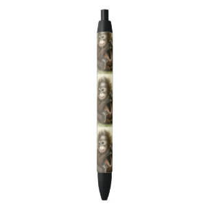 Stylo Noir Bébé orang-outan avec des feuilles