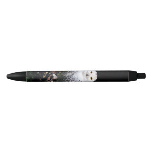 Stylo Noir Chouette hivernale majestueuse