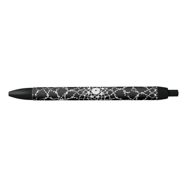 Stylo Noir Dentelle tatouée (Devant)