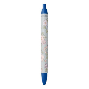 Stylo Noir Fleurs pastel sur l'arrière - plan bleu clair