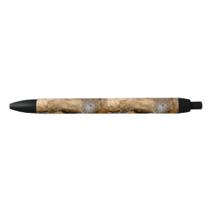 Stylo Noir Flux orageux au printemps
