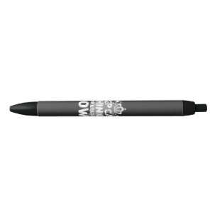 Stylo Noir Gardez votre calme, menton levé, talons bas