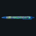 Stylo Noir Irises (1889) Vincent Van Gogh Impressionnisme<br><div class="desc">L'extraordinaire stylo à bille bleu et noir à pointe fine Van Gogh "Irises" (1889) est en grande quantité et agrémenté des belles fleurs d'iris bleus de la peinture d'un jardin botanique du maître impressionniste Vincent Van Gogh. Ce stylo élégant des impressionnistes respire la grâce et la beauté sans âge. Lorsque...</div>