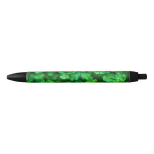 Stylo Noir Lucky Celtic Irish Green Shamrocks