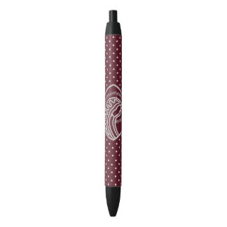 Stylo Noir Vierge Marie bénie en dentelle blanche sur fond de