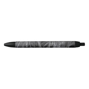 Stylo Noir Voile comme une image à rayons X