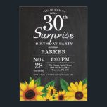 Sunflower Surprise 30e anniversaire Invitation<br><div class="desc">Sunflower Surprise 30th Birthday Invitation. Fleurs florales et Arrière - plan de tableau noir. Country Vintage Retro. Femmes Anniversaire. 12ème 13ème 15ème 16ème 18ème 20ème 21ème 30ème 40ème 50ème 60ème 70ème 80ème 90ème 100ème, tout âge. Numérique imprimable. Pour plus de personnalisation, cliquez sur le bouton "Customiser" et utilisez notre outil...</div>