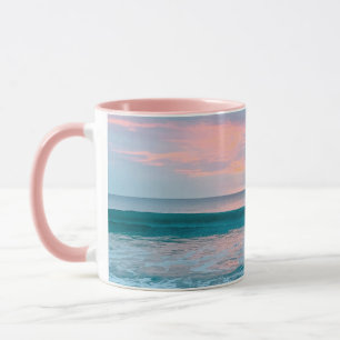 Sunrise de plage côtière bleu rose vert pâle tasse