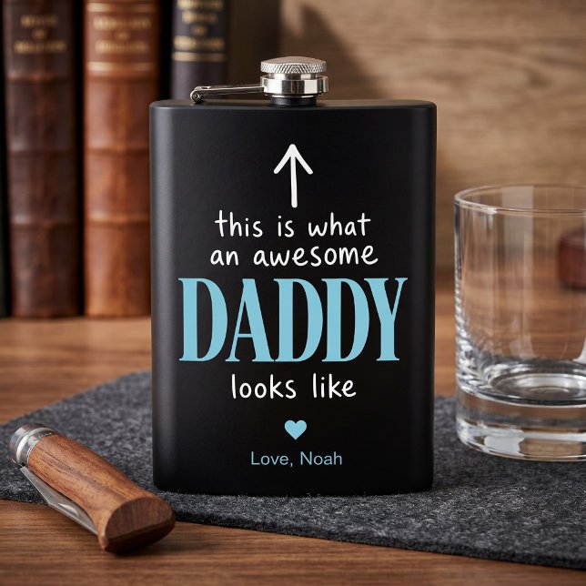 Superbe typographie Papa Flacon noir et bleu (Personalized Awesome Daddy Flask | Father's Day Gift Idea)