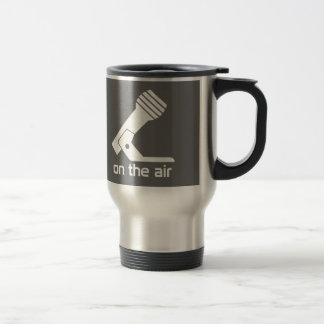 Sur la tasse de transports aériens (grise)