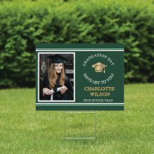 Modern Graduation Outdoor Signs & Flags
