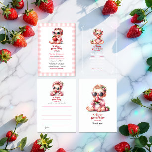 Invitations En Acrylique en vichy et fraises Berry Baby shower sucré