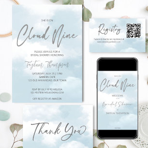 Serviette En Papier Elle est sous la douche nuptiale de nuage neuf