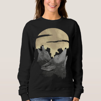 Sweatshirt 2 wolves howl the moon at night