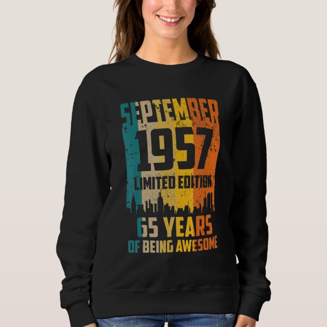 Sweatshirt 65e anniversaire 65 ans stupéfiant depuis septembr (Devant)