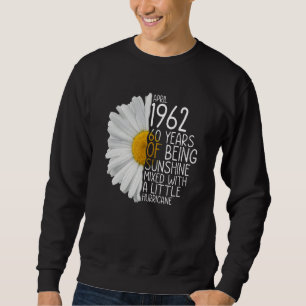 Sweatshirt Anniversaire Maman Femme Née En Avril 1962 60 Ans