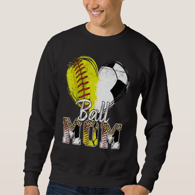 Sweatshirt Ball Mom Heart Softball Soccer Sport Women Mother  (Devant)