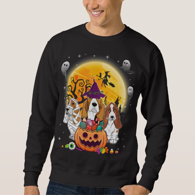 Sweatshirt Basset Hound DogWitch Moon Ghosts Halloween heureu (Devant)