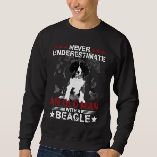 Sweatshirt Beagle Ne Sous-Estime Jamais Un Vieux Homme