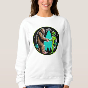 Sweatshirt Bigfoot Alien Alliance - Funny Scifi Cryptid