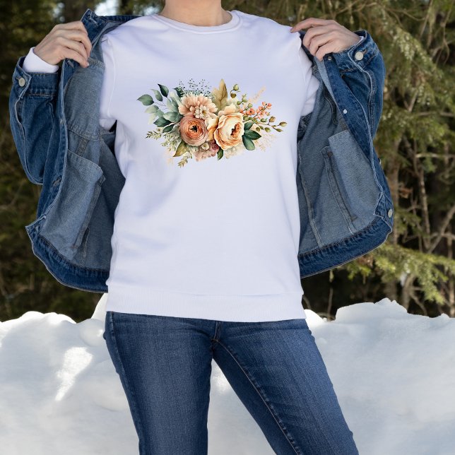Sweatshirt Bouquet floral aquarelle de verdure aux pêches (Peach Watercolor Wildflower Bouquet with Greenery and Botanicals on White Sweatshirt)