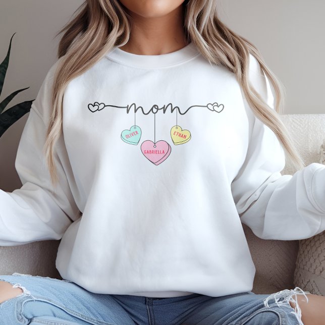 Sweatshirt Cadeau de la Saint-Valentin maman avec les noms de (Créateur téléchargé)
