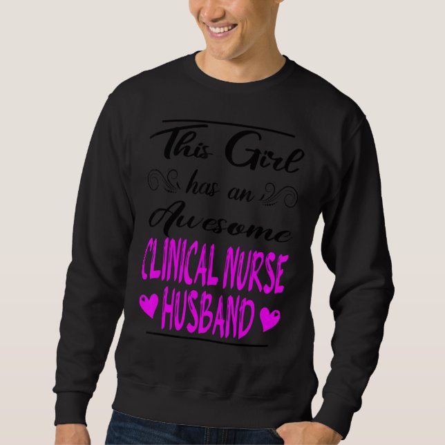 Sweatshirt Cette Fille A Un Époux Clinique Magnifique (Devant)