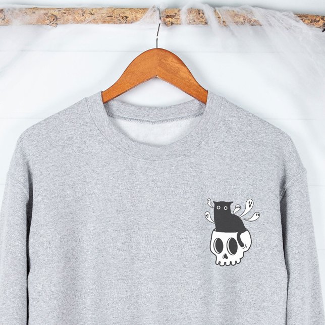 Sweatshirt Chat noir en chemise crâne Éffrayante mignonne Hal (Créateur téléchargé)