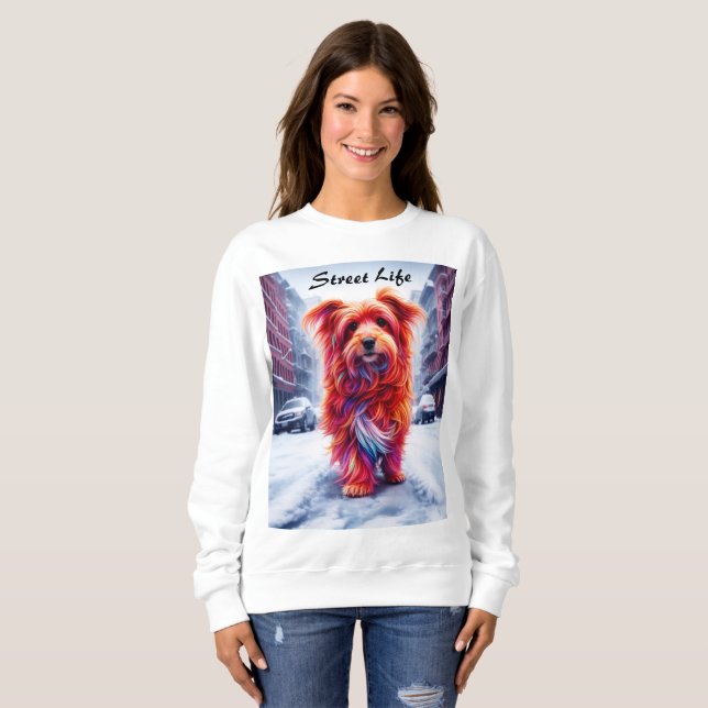 Sweatshirt Chien errant perdu dans la route blanche enneigée  (Devant entier)