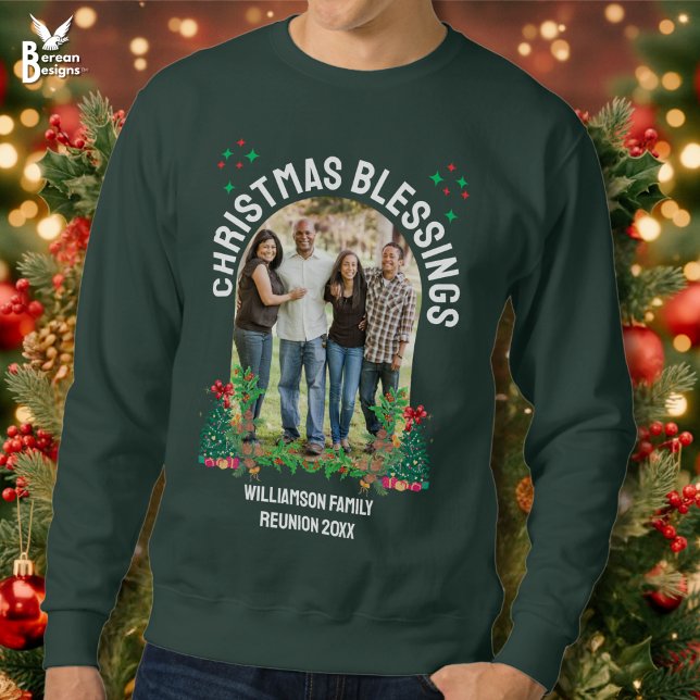 Sweatshirt CHRISTMAS BÉNÉFICIE FAMILLE RÉUNION Groupe de jume (Christmas Blessings Family Reunion group sweatshirts with custom text and photo for all the family.)