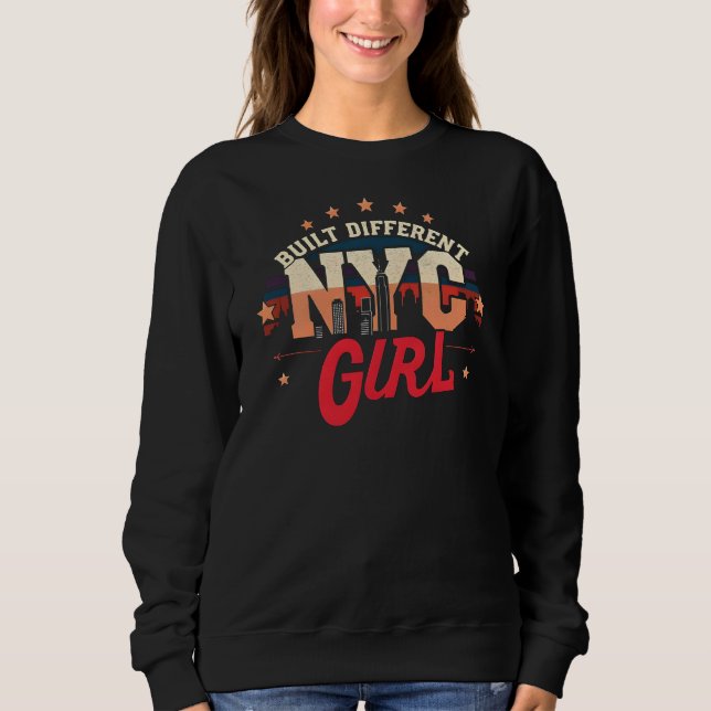 Sweatshirt Construite Différemment : Fille de NYC (Devant)