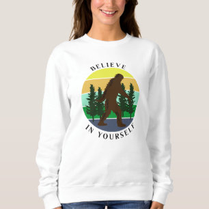 Sweatshirt Crois en toi-même   Vintage Sunset Bigfoot