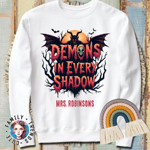 Sweatshirt Démon de nom personnalisé dans chaque ombre Hallow