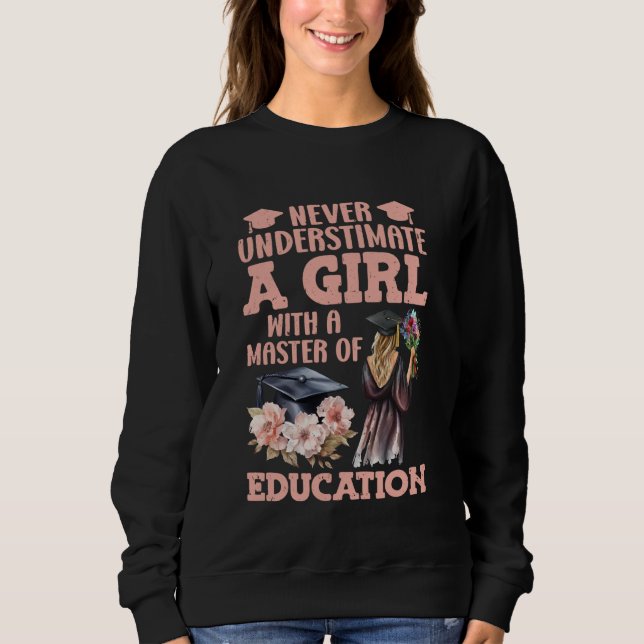 Sweatshirt Diplôme de master N'UNDERESTIMEZ JAMAIS UNE FILLE  (Devant)
